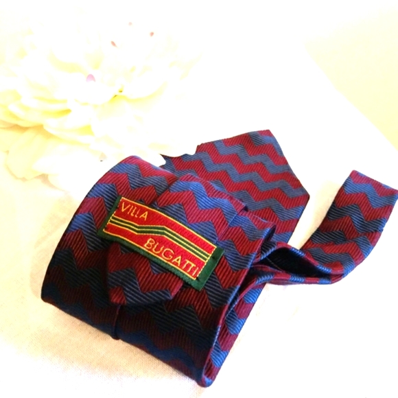 Villa Bugatti GeometricItalian Silk Neck Tie - Picture 2 of 8